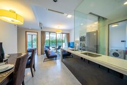 Centro Residences (D20), Condominium #350036441